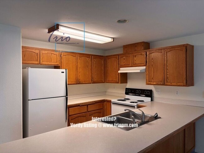 Building Photo - 457 Autumn Ave