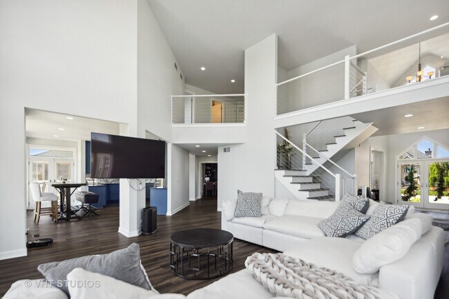 Building Photo - 13161 Wood Duck Dr