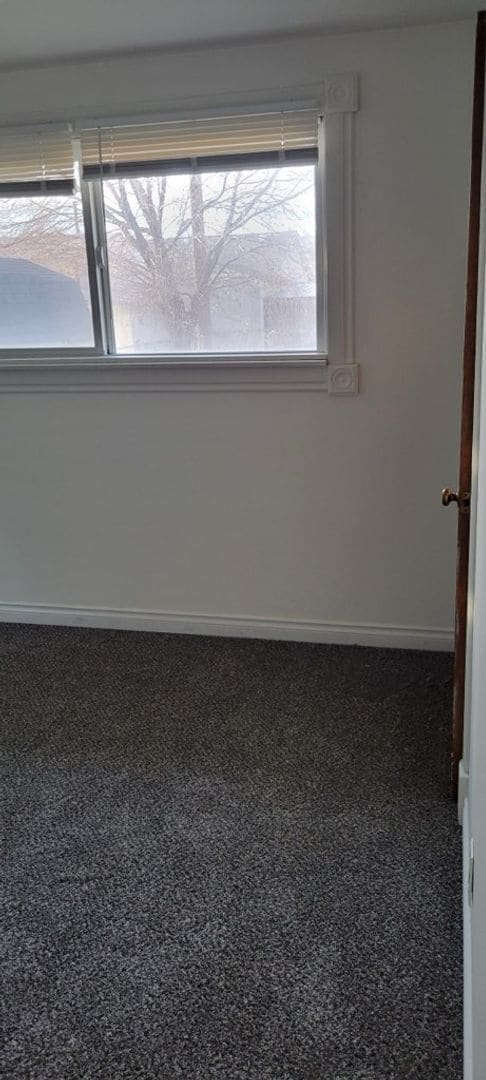 Building Photo - House in Ephrata - FREE DECEMBER RENT