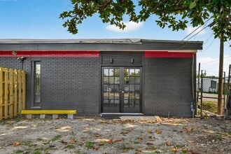 Building Photo - 100 W Hamilton St