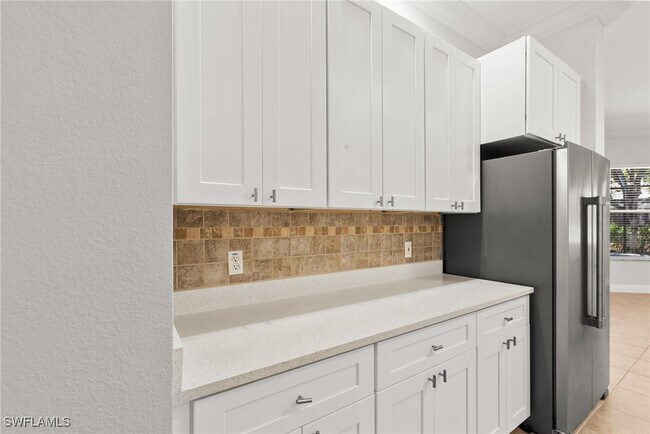 Building Photo - 16119 Coco Hammock Way