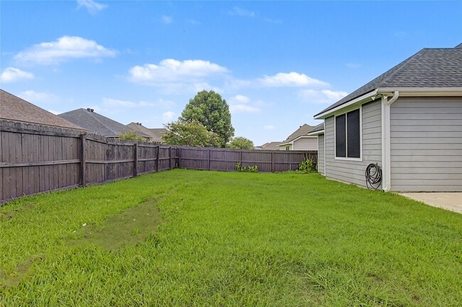 Building Photo - 2134 Markley Dr