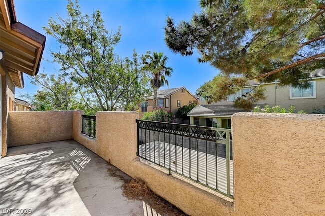 Building Photo - 10617 Austin Bluffs Way