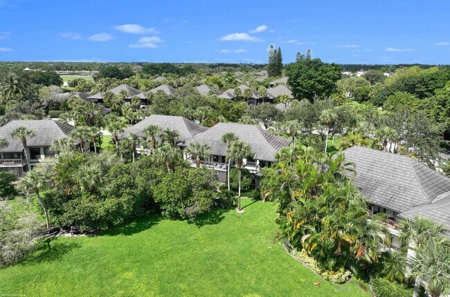 Building Photo - 13334 Polo Club Rd