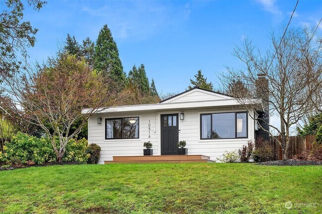 Building Photo - Bright & Charming 1Bed/1Bath + Den in Prim...
