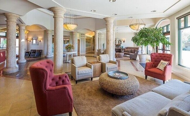 Building Photo - Gated Community!