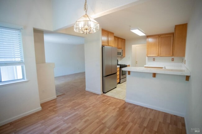 Building Photo - 1549 Monarch Pl