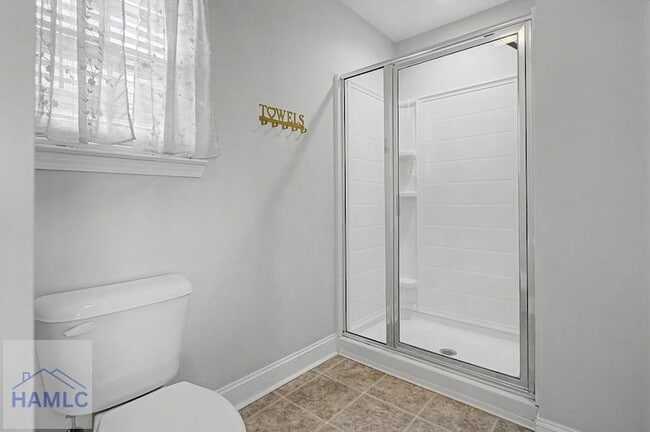 Building Photo - 157 Hamlet Ct