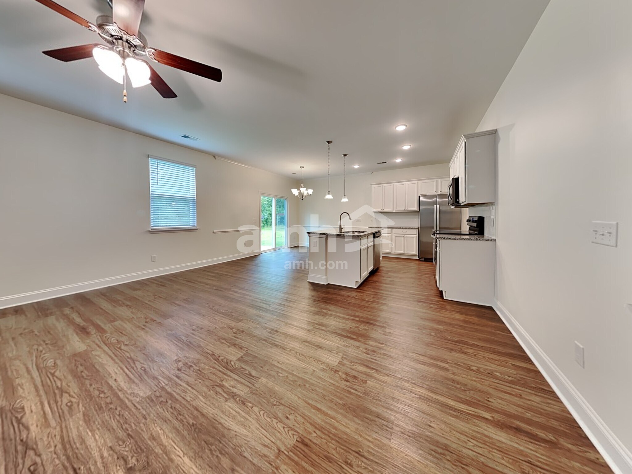 Building Photo - 445 Brookgreen Dr