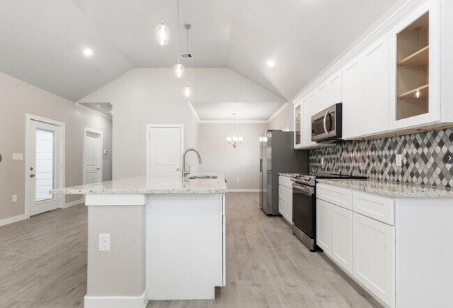 Building Photo - 14130 Cashel Forest Dr