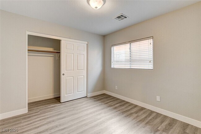 Building Photo - 9060 Candyland Ave