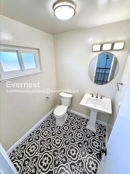 Building Photo - 3766 Callan Blvd