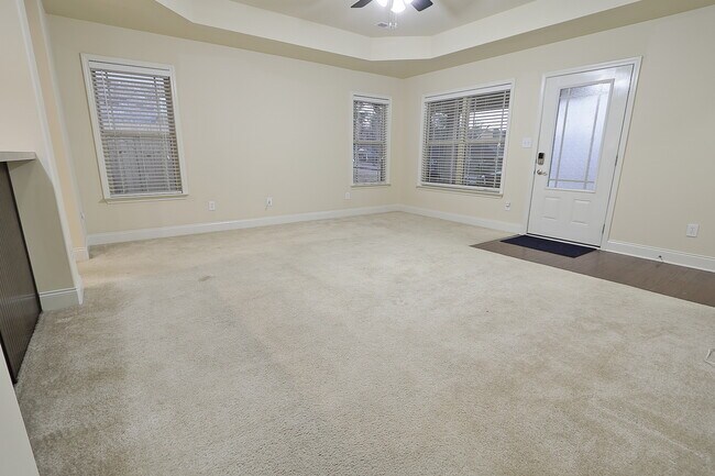 Building Photo - 349 Dovington Dr