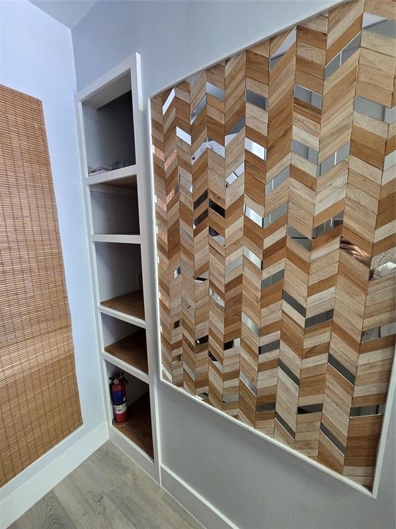Building Photo - 7700 Seawall Blvd