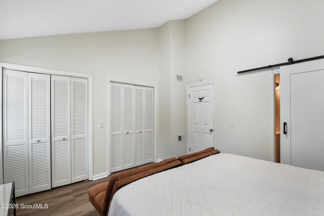 Building Photo - 1000 Sea Island Rd