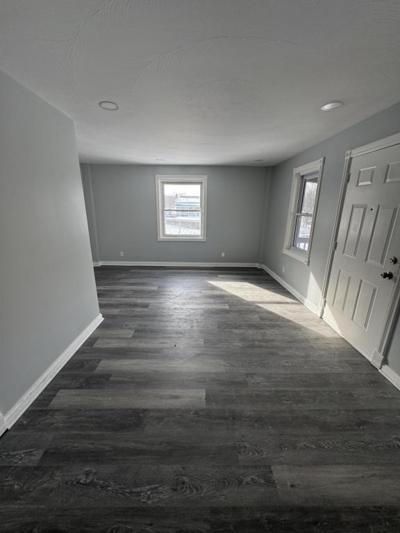 Building Photo - 116 N Hickory St