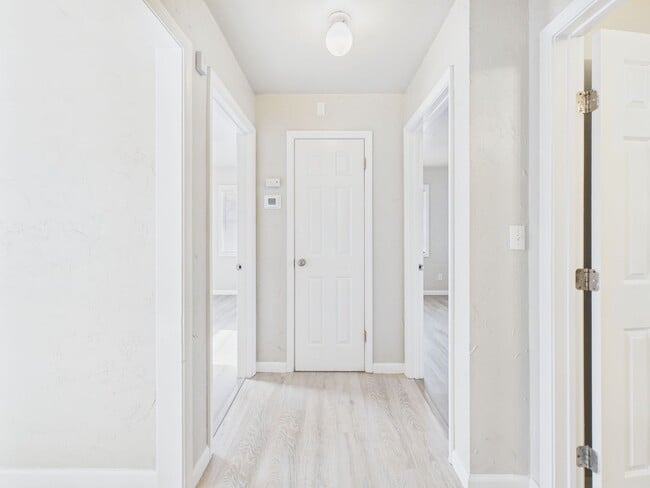 Building Photo - 3004 Westhaven Dr