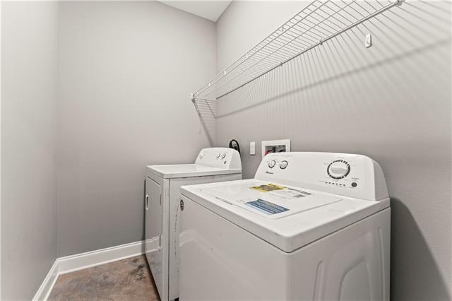 Building Photo - 207 S Laurel St