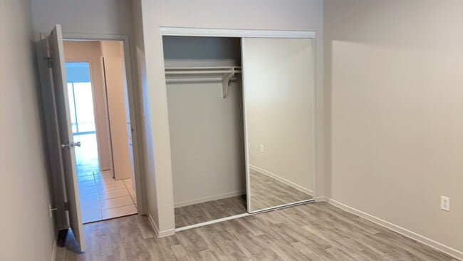 Building Photo - Amazing Grand Terrace Home