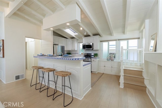 Building Photo - 1225 Gaviota Dr