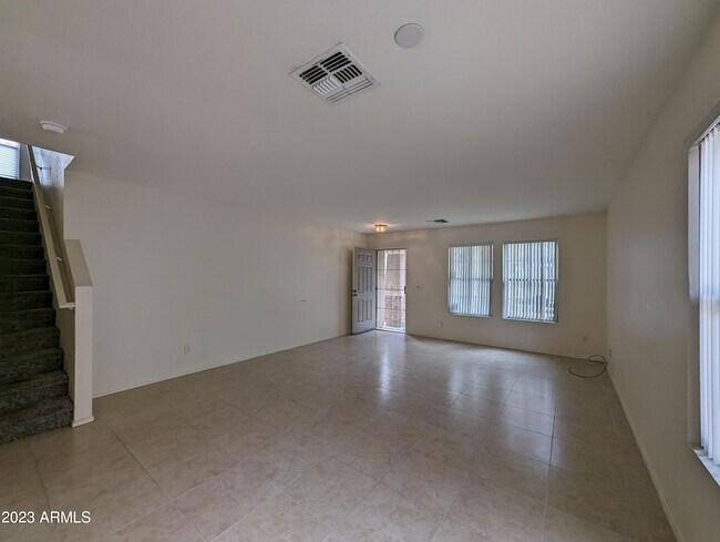 Building Photo - 3215 W St Anne Ave
