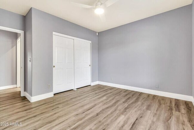 Building Photo - MOVE IN SPECIALS!! 15 DAYS RENT FREE!! Stunning 4beds/2.5baths single-level home in the heart of ...