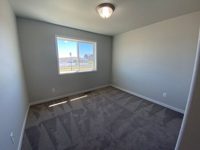 Building Photo - Beautiful 4 Bedroom Home by Brooks Harbor ...