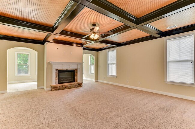 Building Photo - 4215 Windslow Dr