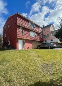 Building Photo - Genesee Park Dr 123/125