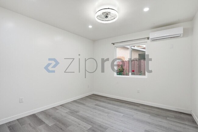 Building Photo - 17406 Horst Ave