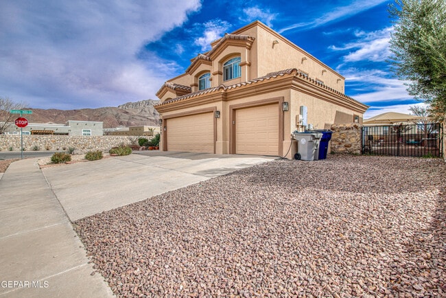 Building Photo - 6300 Franklin Trail Drive