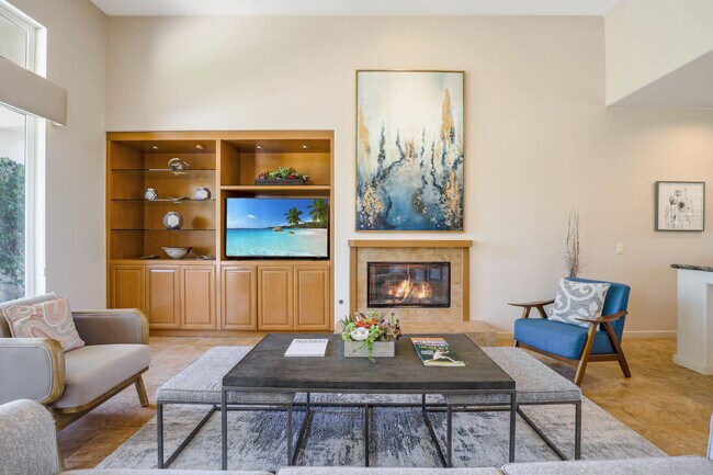 Building Photo - 701 Indian Ridge Dr