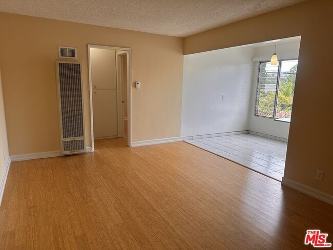 Building Photo - 5411 S Centinela Ave