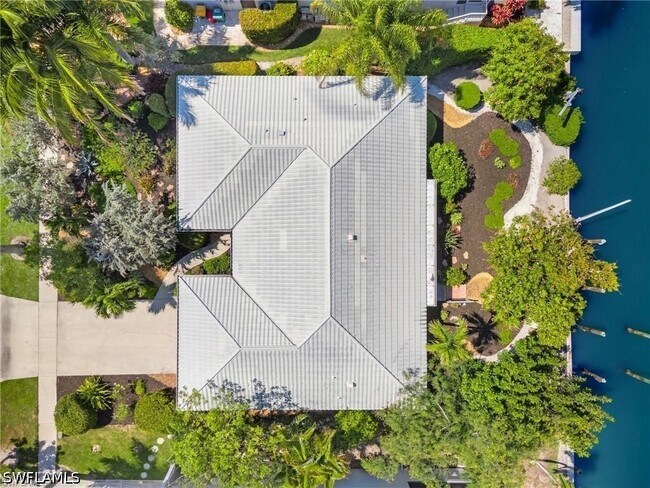 Building Photo - 751 Orchid Ct