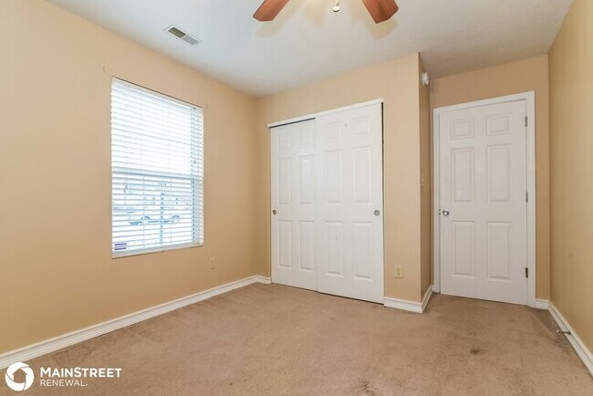 Building Photo - 5101 Emmert Dr, Indianapolis, IN 46221