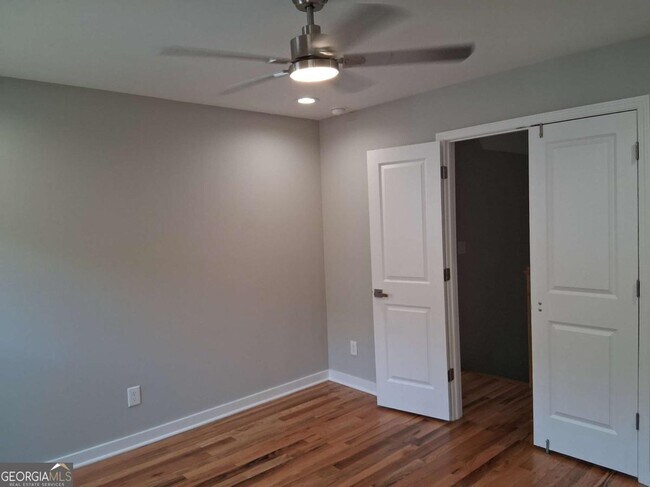 Building Photo - 3185 Tackett Rd