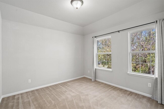 Building Photo - 104 San Matteo St