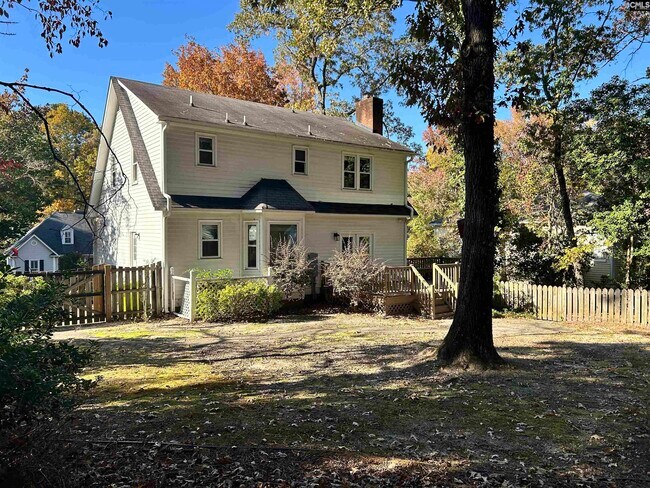 Building Photo - 305 Dean Hall Ln