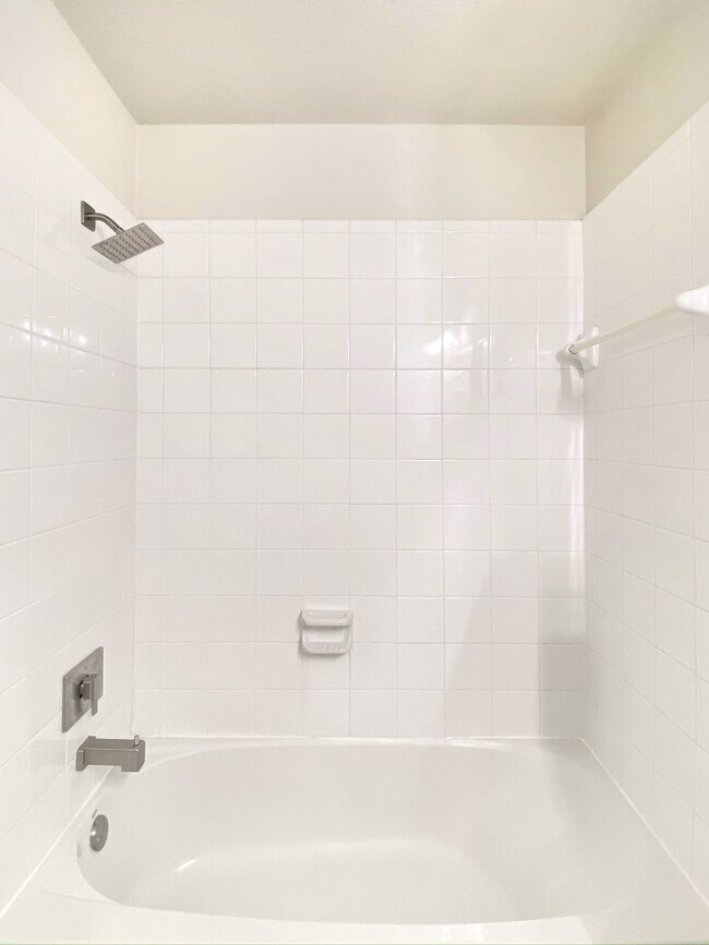 Building Photo - 54 Alderon Woods Pl