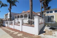 Building Photo - 2078 Harrison Ave