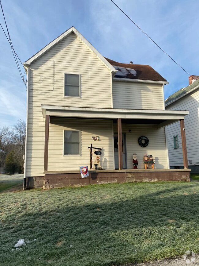 Building Photo - 37 2nd Ave