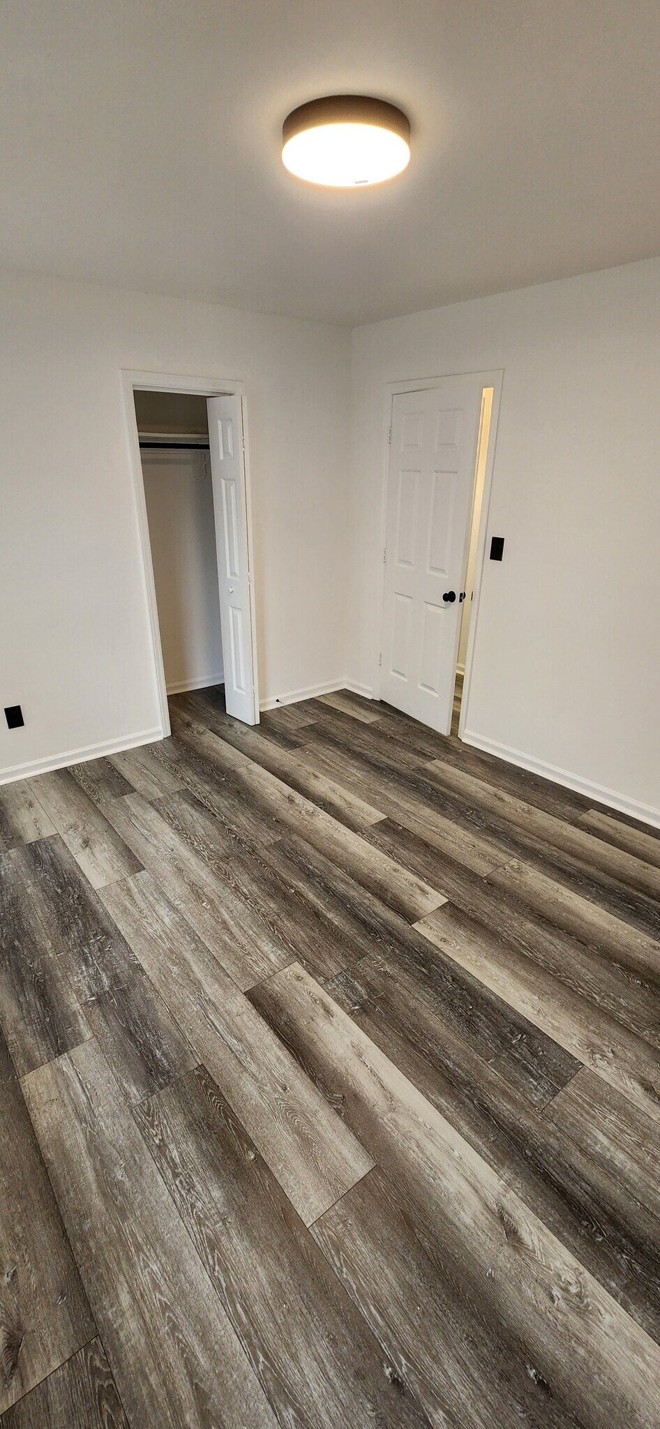 Second bedroom - 2110 Twin Ave
