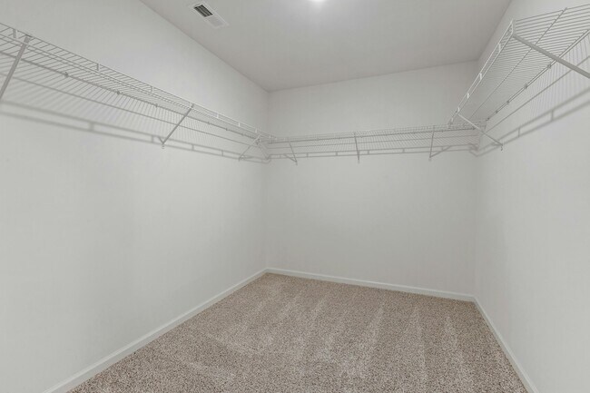 Building Photo - 10310 Morse Pl