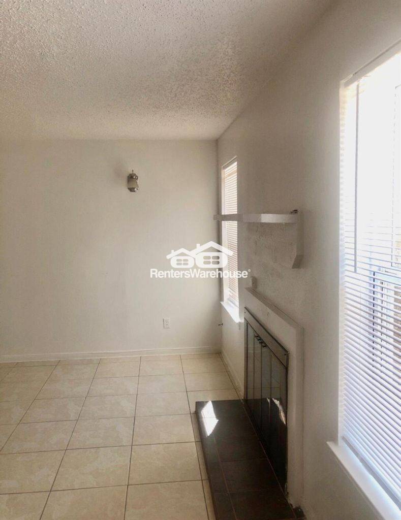 Building Photo - 6456 Kentwick Dr