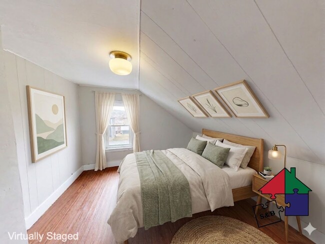 Building Photo - Save Big This Winter! 3BR Cottage – Heat Included!