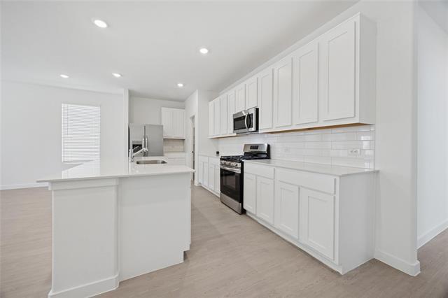 Building Photo - 10013 Warlander Dr