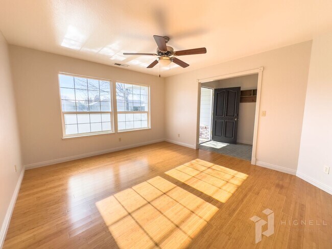 Building Photo - Amber Grove Home for Rent in Chico CA | Pool, Remodeled Interior, Landscaped Yard