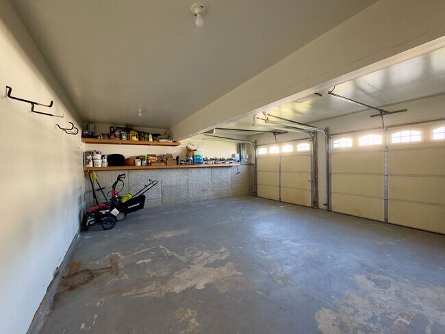 Building Photo - Charming 4 Bedroom/3 Bathroom Home with 2-Car Garage and Large Backyard in Middle River, MD!