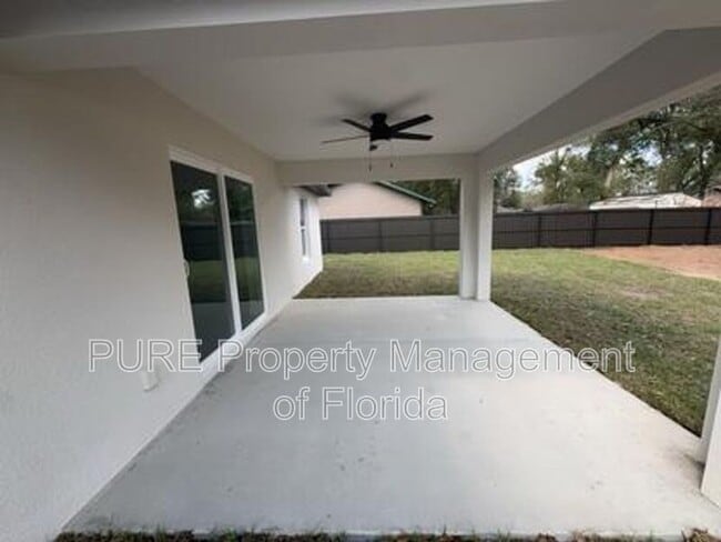 Building Photo - 5787 NW 62nd Ave