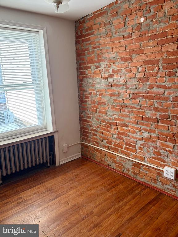 Building Photo - 2016 S Mildred St